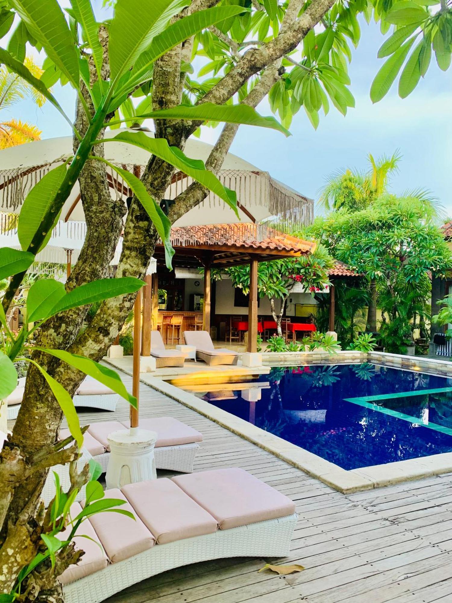 Pondok Baruna Garden Nusa Lembongan Kültér fotó