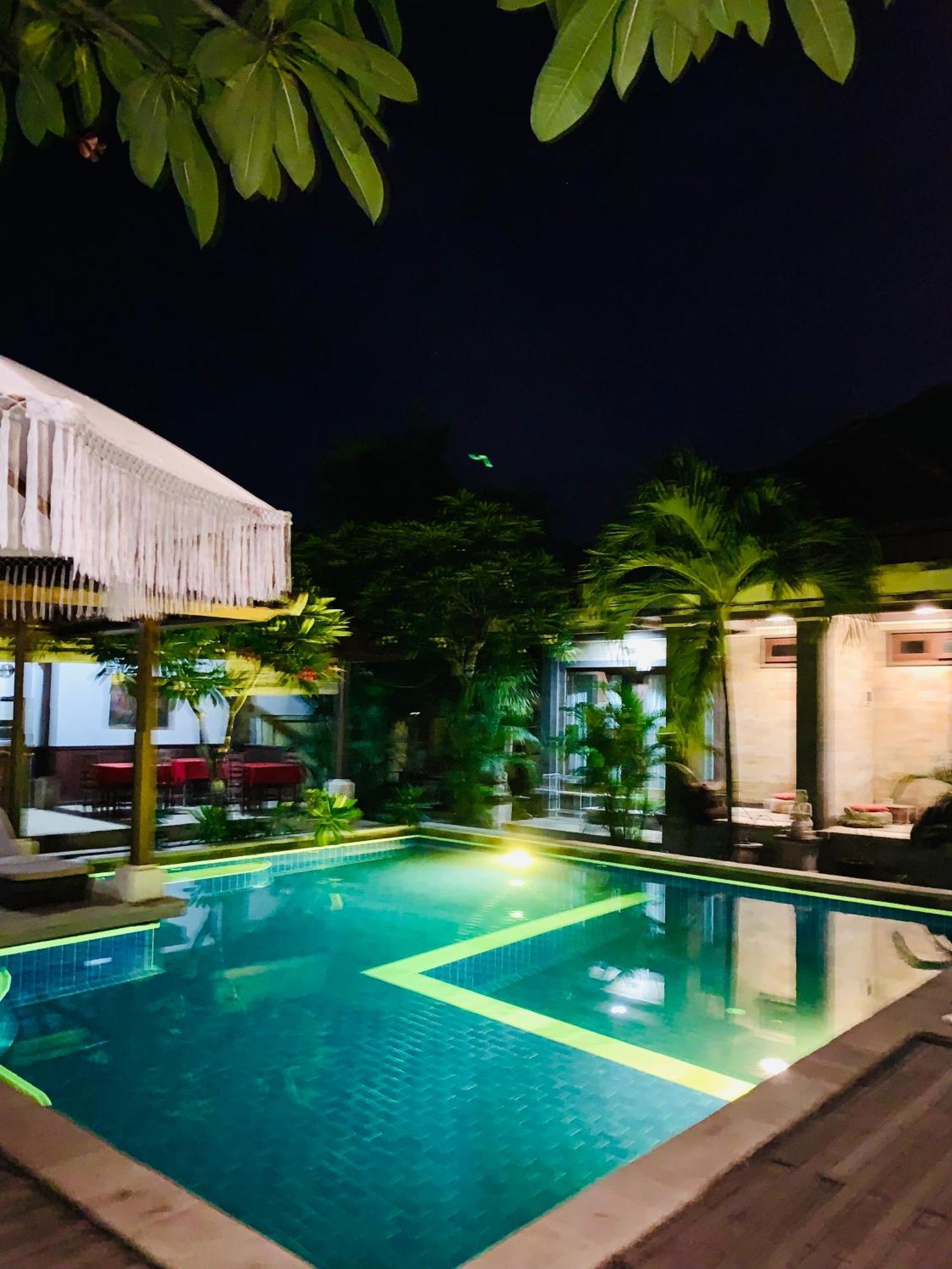 Pondok Baruna Garden Hotel Lembongan Kültér fotó