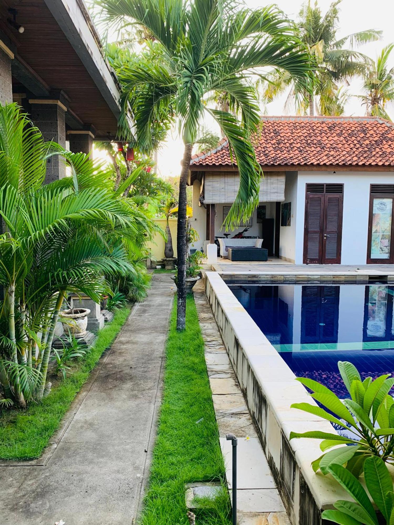 Pondok Baruna Garden Hotel Lembongan Kültér fotó